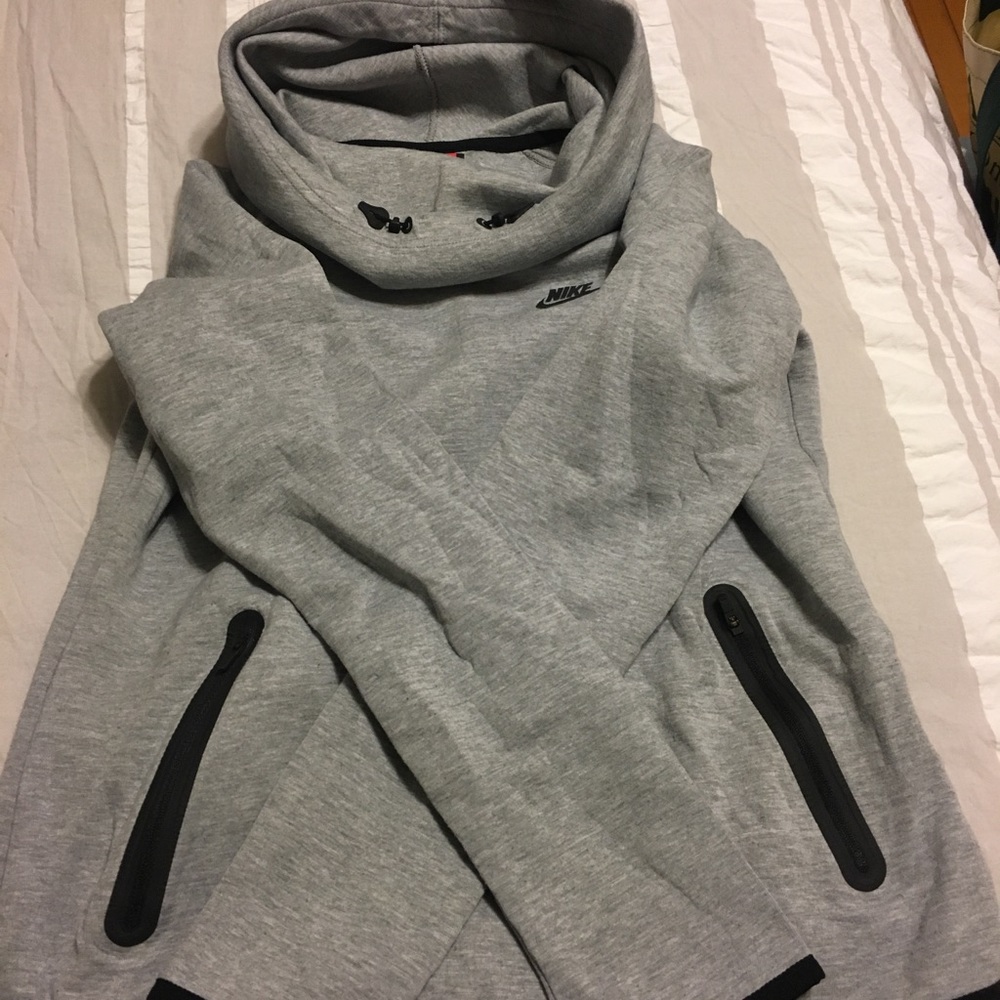 Nike Tech Fleece Pullover